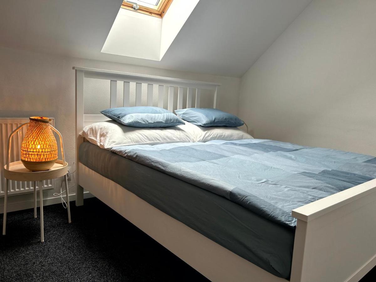 Breza House Apartments Злин Экстерьер фото