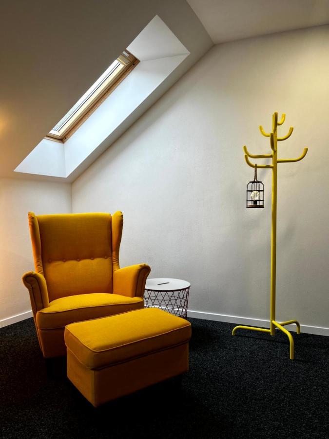 Breza House Apartments Злин Экстерьер фото