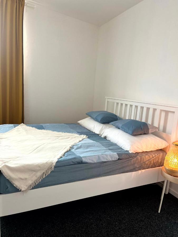 Breza House Apartments Злин Экстерьер фото
